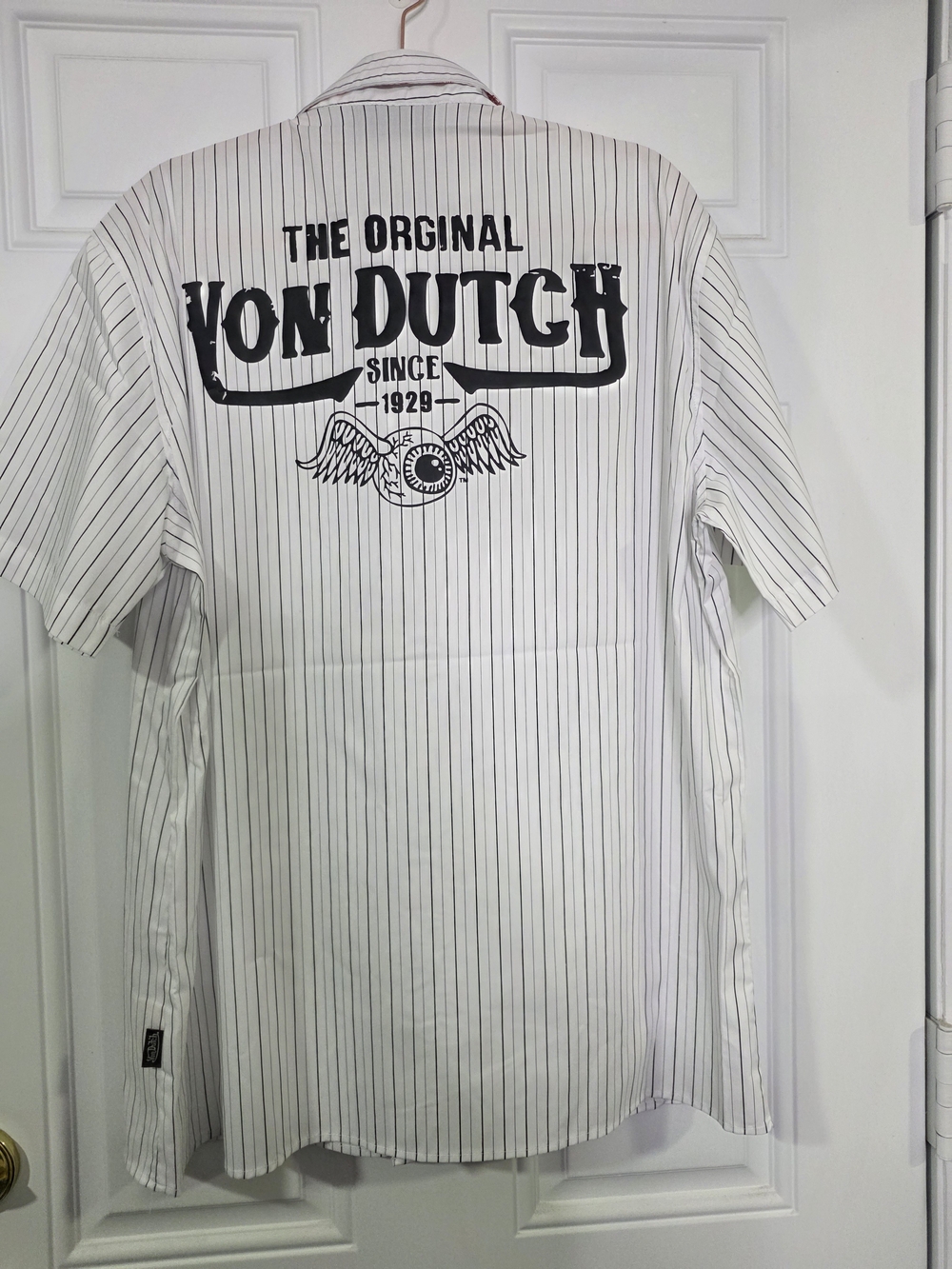 Von Dutch White Pinstripe Short-Sleeve Shirt - Picture 5 of 9